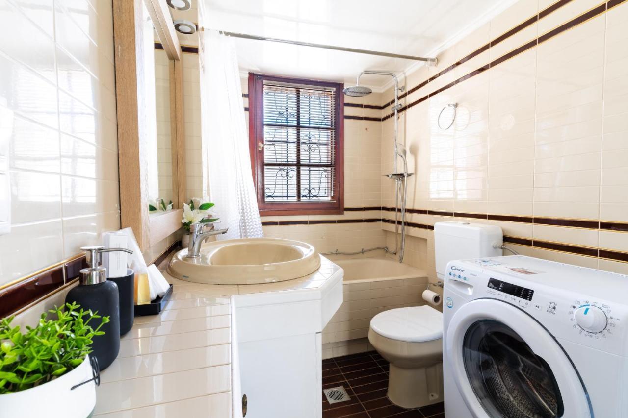 Aiolos Luxury Alimos Center Suite II Near The Sea أثينا المظهر الخارجي الصورة
